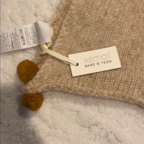 1 DAY SALE - Babe & Tess Alpaca Receiving Blanket - Picture 2 of 5
